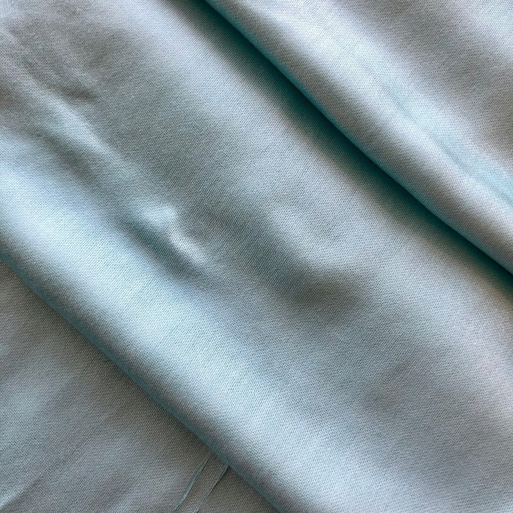 [102] 🆕 100% Cashmere Light Blue Shall